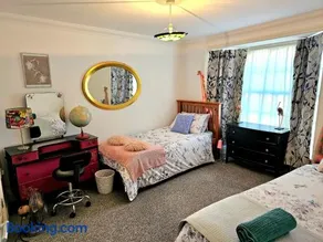Sea House - Image 4