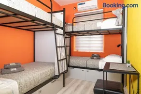 Hostel Four Rooms - Image 2