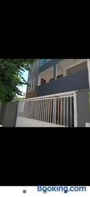 Suíte Para Solteiros - Bairro República,Vitória ES Térreo - Image 1