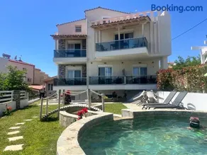 Villa Nikiti View - Image 1