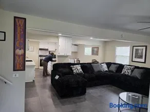 Beach Vacation Home - Image 2