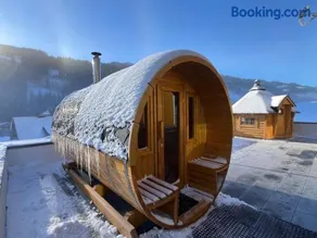Sun Chalet - Image 3