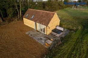 Eastcombe Barn - Image 3
