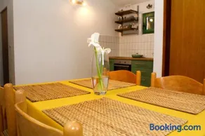 Apartment 20 - Image 4