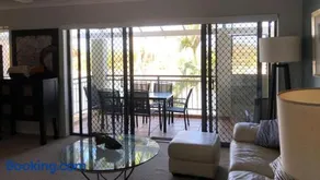 Sunrise Cove Holiday Apartments by Kingscliff Accommodation - Image 1