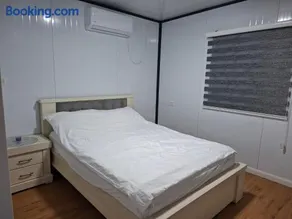 Olive tiny house - Image 4