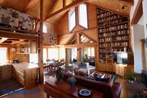 Tiny Creek Retreat - Image 1
