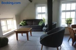 Magnificent farmhouse in Central Holland 4A & 2C - Image 3