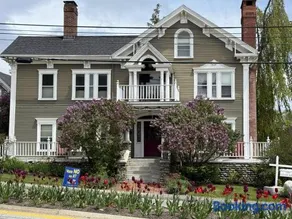Historic Condo in Downtown Camden, steps to Harbor - Image 2