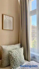 Beautiful Rooms - Luxury stay in the center - Image 3