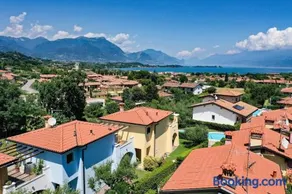 Villa Rosa - Image 1