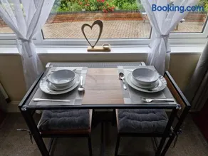 Greenlands Guest House - Image 5