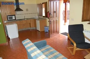 Apartamentos Rurales La Regatina - Image 3