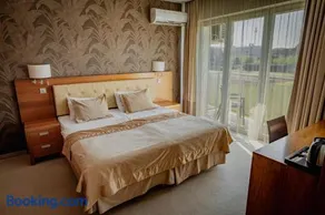 Apartament 101 w Hotelu Platinum - Image 2