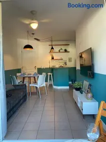 Lindo apartamento a 05 minutos da Praia de Jurerê - Image 1