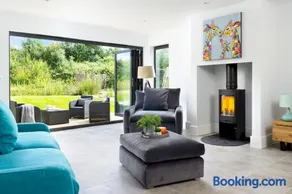 Lakeside property with spa on a nature reserve Bulrushes BV04 - Image 4