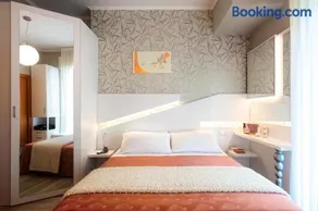 Hotel Ombretta Mare - Image 1