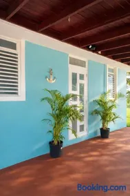 Steps to Beach - Calm Caribbean Escape w Patio - Image 4
