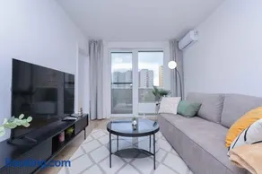 Modern Apartment near Lake & Free parking & Easy City Access - Image 5