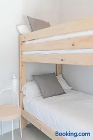 BAO 1 / APARTAMENTO CON JARDÍN - Image 1