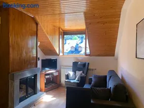 BPIRINEOS-Escaleta - Image 1