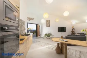 Maruapo Guest House - Image 2