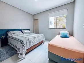 Casa Nova e Completa | 2 Suítes com Ar | Área Gourmet | 2 Vagas - Image 5