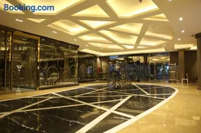Quetzal Aparthotel - Image 2