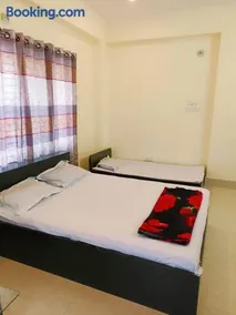 Rose Garden Guest House - Image 4