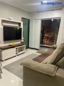 Apart 2 qtos com ar condicionado para sentir em casa - Image 1
