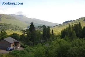 Ghillies Lodge Crianlarich - Image 3