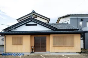 あわら温泉湯のまち広場横の別邸湯の花 - Image 1