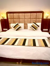 Hotel Sukoon Bharatgarh - Image 2