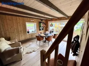 Hus ved Valsøyfjorden - Image 3