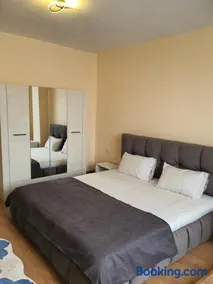 TONI'S Apartament - Image 2