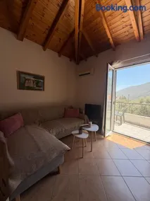 Zarakas home - Image 2