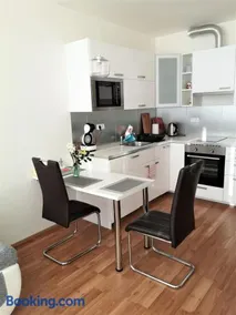 New apartment with garage parking - Image 2
