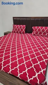 Executive Inn Guest House - Image 1