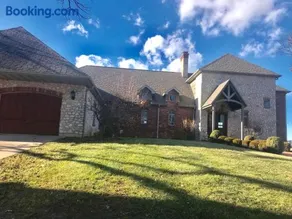 Affordable Luxury Mansion - Image 4