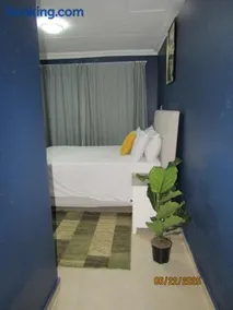 The PHOMOLONG GUEST HOUSE - Image 2