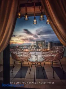 One Life Four Season Waterpark Guest House Manhattan Condominium - Image 2