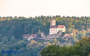 Wohnen auf der Ritterburg - Image 1