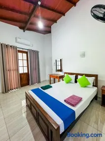 Hotel Grand Resto - Image 1