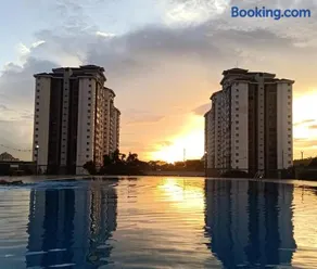 Homestay - Suria Kipark Damansara 3R2B Apartment Max 8pax - Image 2