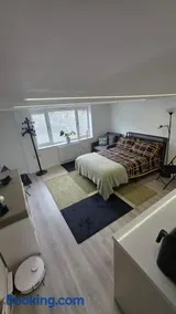 Converted garage ensuite - Image 2