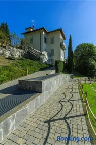 La Villa Como - Image 2
