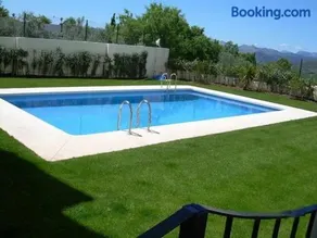 Villa Roble - Image 1