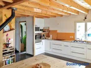 Maison de campagne à Gap avec vue sur la montagne. - Image 4