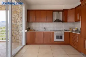 Ionion exclusive villa - Image 4