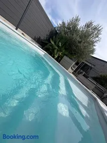 Entre la mer et le lac avec piscine et jacuzzi - Image 1